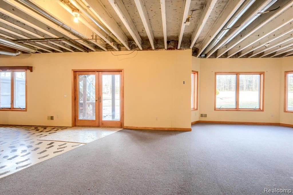 845 Oak Tree Lane, Lapeer, MI 48446 — Photo 44