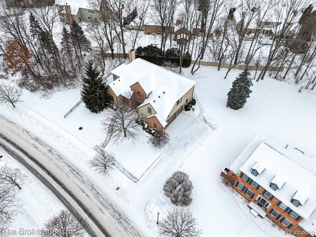 5475 Woodfield Parkway, Grand Blanc, MI 48439 — Photo 93