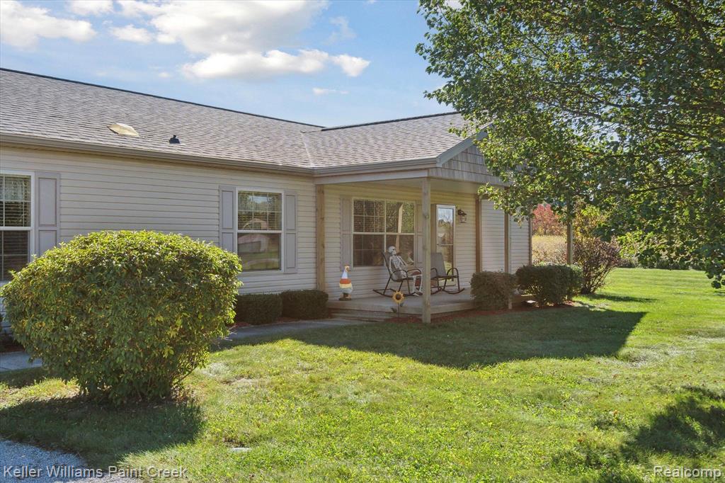 2076 N LAKE PLEASANT Road, Attica, MI 48412 — Photo 7