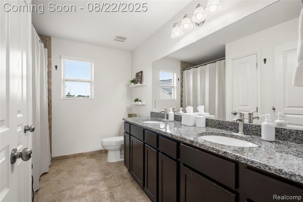 637 Edinburgh Circle, Highland, MI — Photo 24