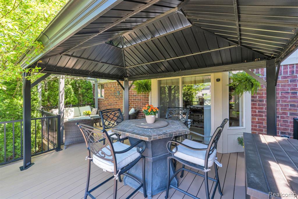55477 Snead Drive, Macomb, MI 48042 — Photo 13