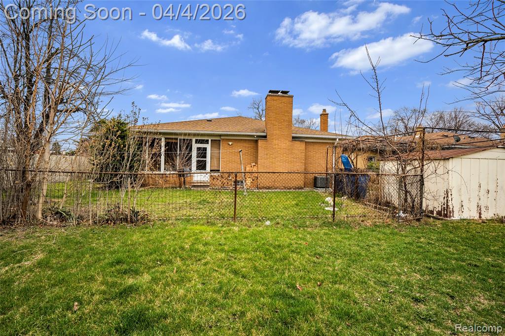 7117 N Evangeline Street, Dearborn Heights, MI 48127 — Photo 36