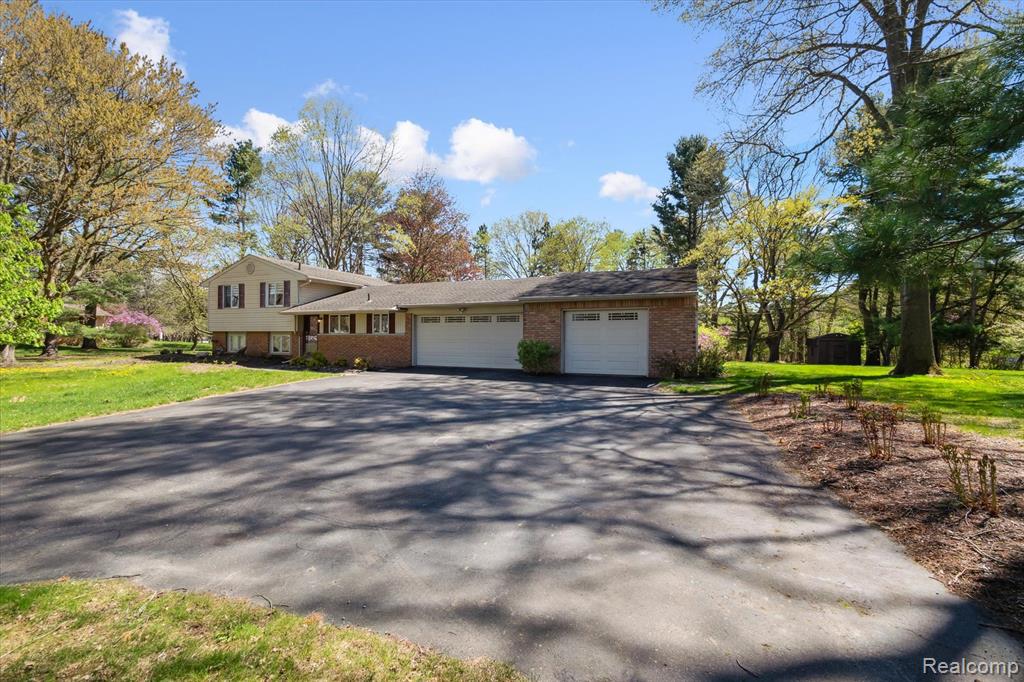 3958 NAPIER Road, Canton, MI 48187 — Photo 5