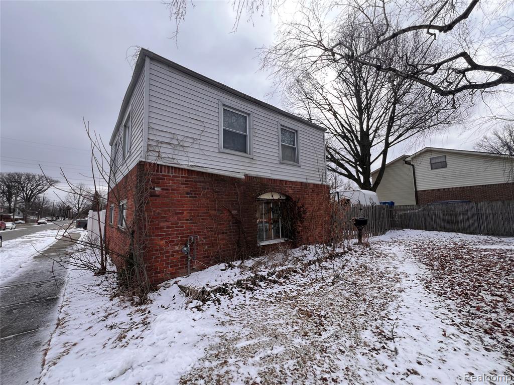 4401 Hipp Street, Dearborn Heights, MI 48125 — front exterior