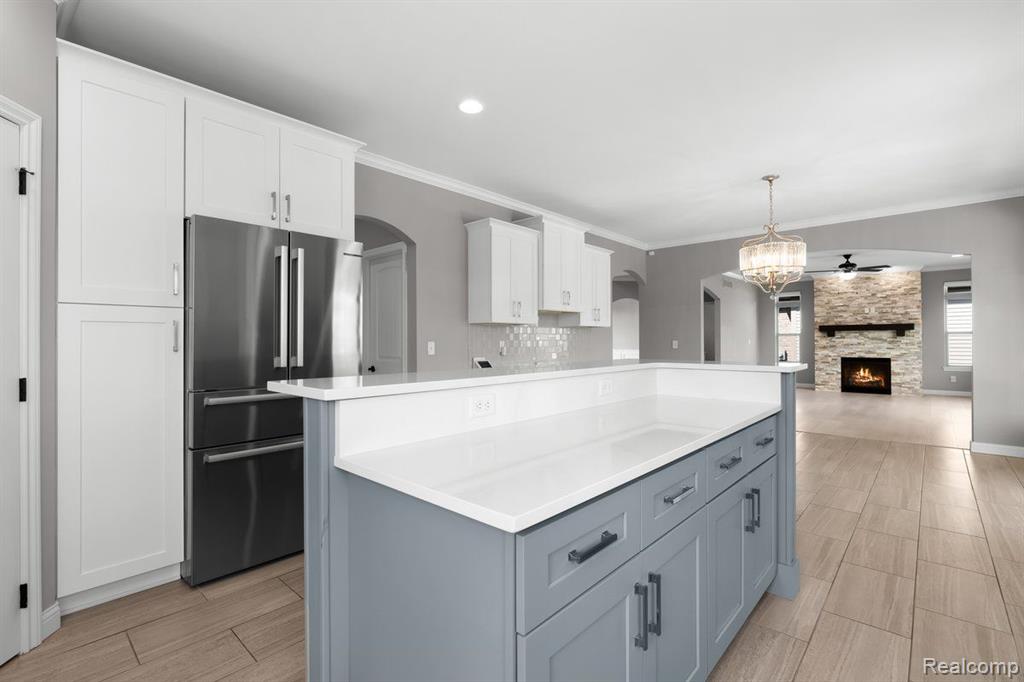 54806 BLACK HILLS Lane, Utica, MI 48316 — Photo 5