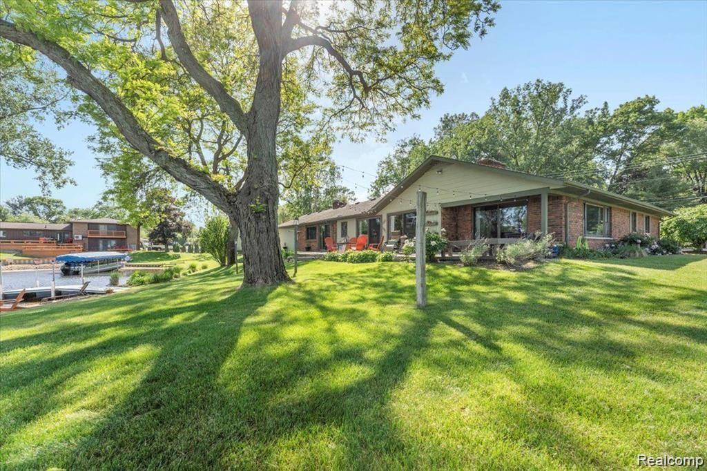 7008 BISCAYNE Avenue, White Lake, MI 48383 — Photo 7
