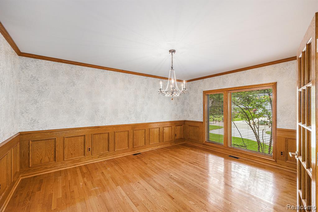 785 River Bend Drive, Rochester Hills, MI 48307 — Photo 15