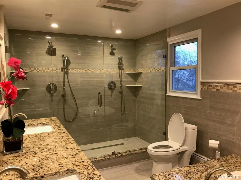 5551 Edinborough Drive, West Bloomfield, MI — Photo 6