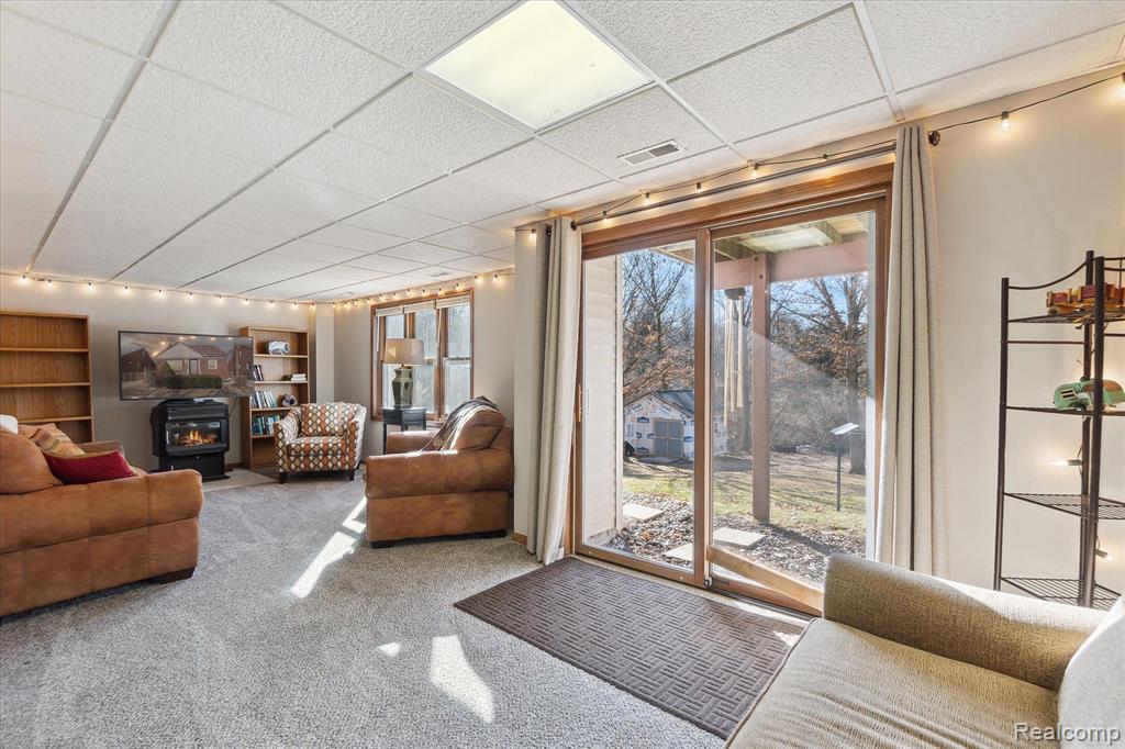7694 THUNDER BAY Drive, Pinckney, MI 48169 — Photo 42
