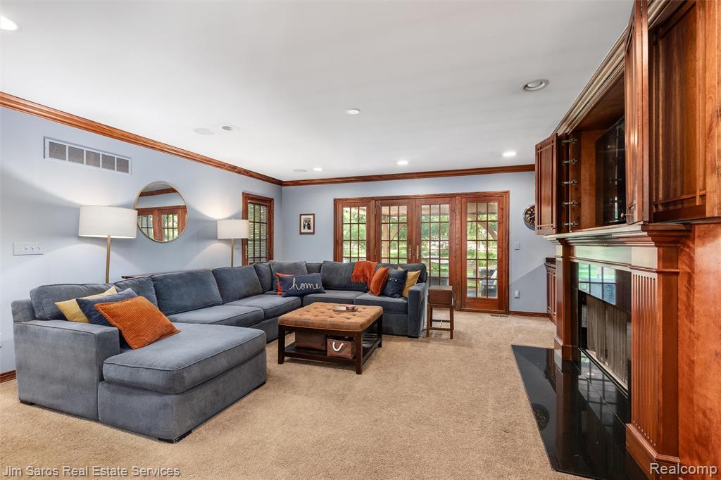 820 Westchester Road, Grosse Pointe Park, MI 48230 — Photo 8