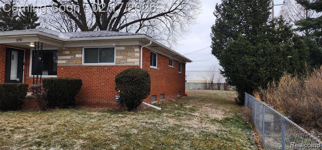 21792 Elmwood Avenue, Eastpointe, MI 48021 — Photo 2