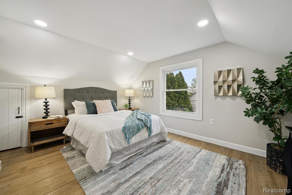 921 N EDGEWORTH Avenue, Royal Oak, MI 48067 — Photo 19