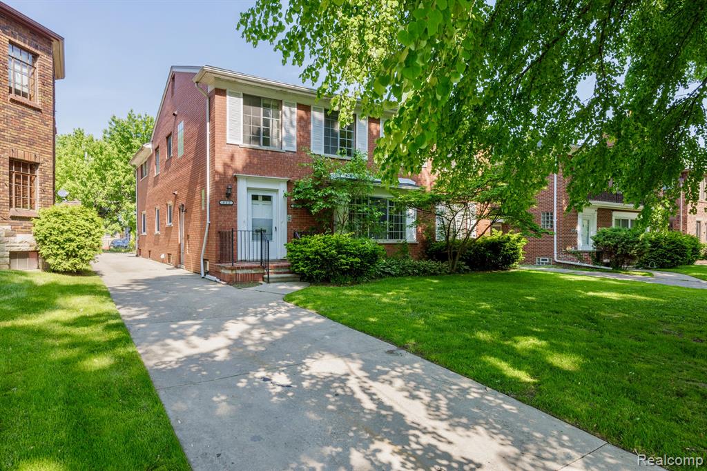 930 TROMBLEY Road, Grosse Pointe Park, MI 48230 — front exterior