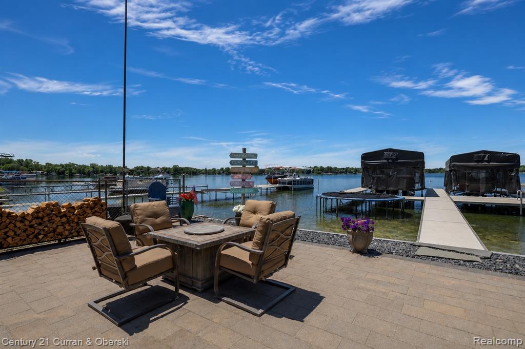 1345 E Lake Drive, Novi, MI 48377 — Photo 22