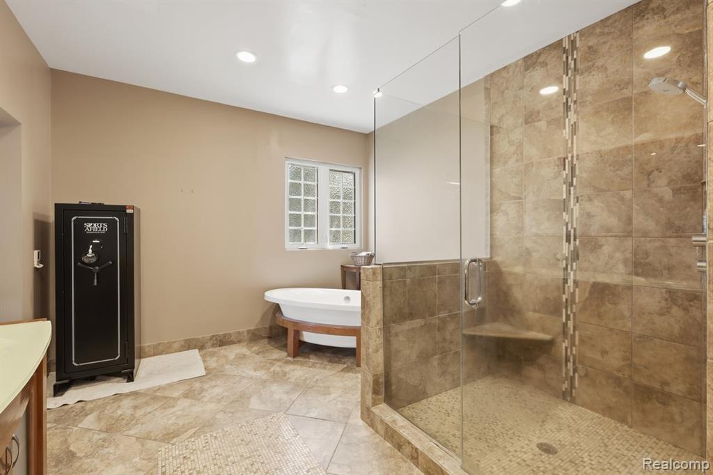 9669 Steephollow Drive, White Lake, MI — Photo 35