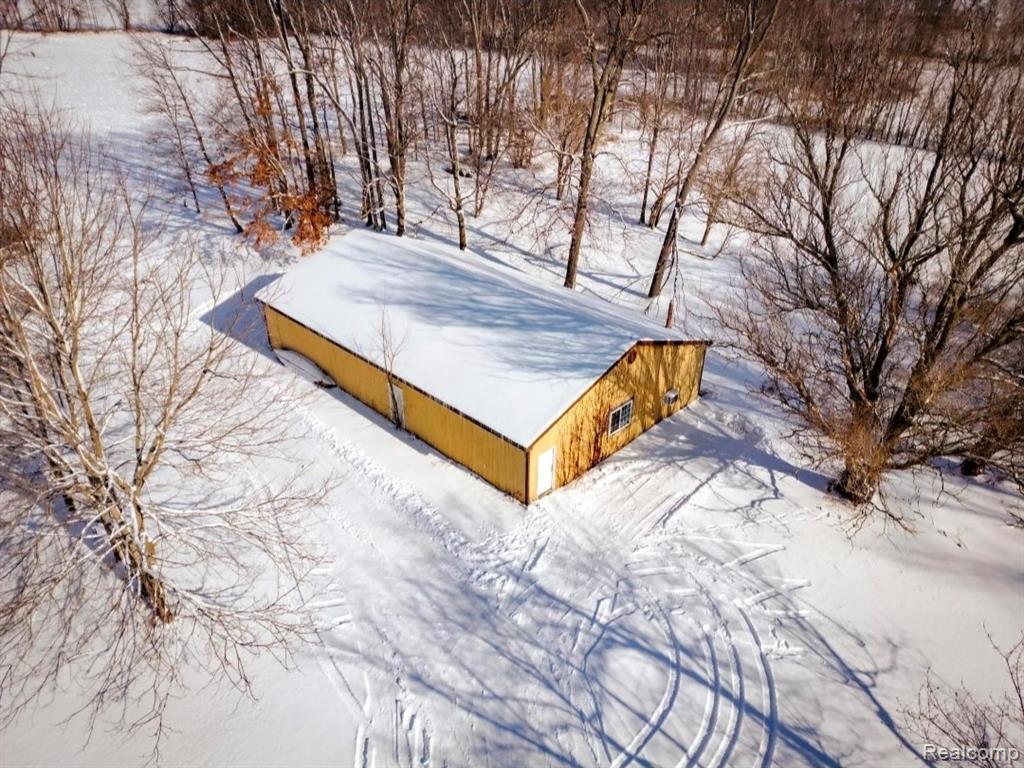 18820 Dexter Trail, Gregory, MI 48137 — Photo 32