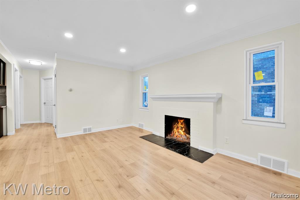 5035 Philip Street, Detroit, MI 48224 — Photo 2