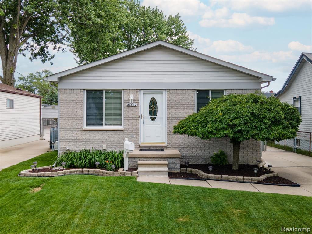 27860 Kaufman Street, Roseville, MI 48066 — Photo 2