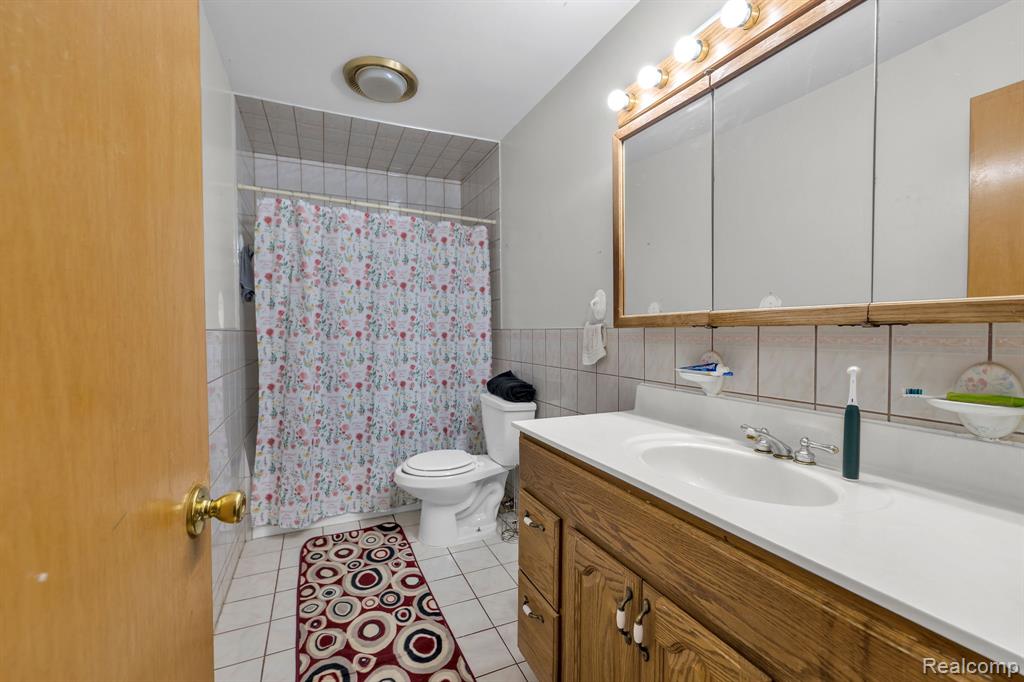 7511 Orchard Avenue, Dearborn, MI 48126 — Photo 28