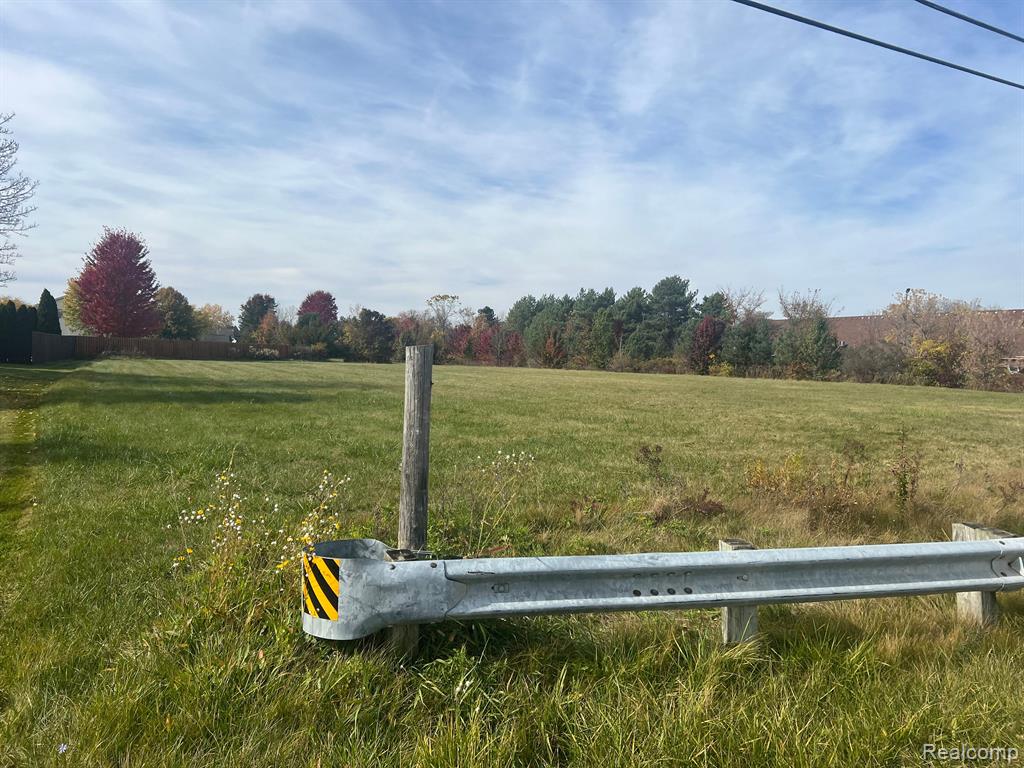 V/L Linden Rd, Swartz Creek, MI 48473 — front exterior