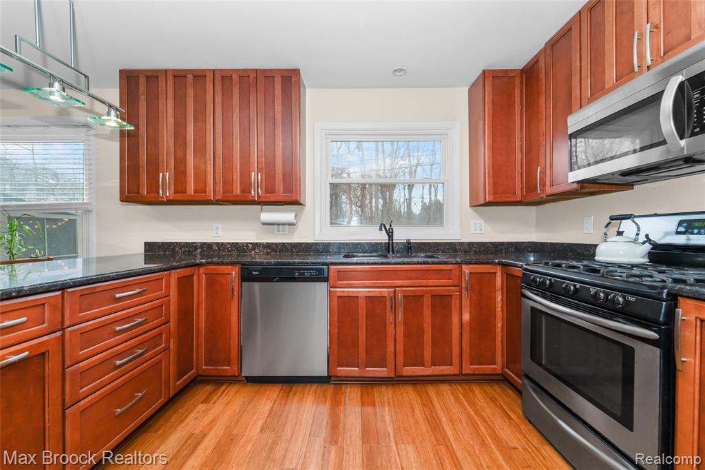 7118 Cathedral Drive, Bloomfield Hills, MI 48301 — Photo 7