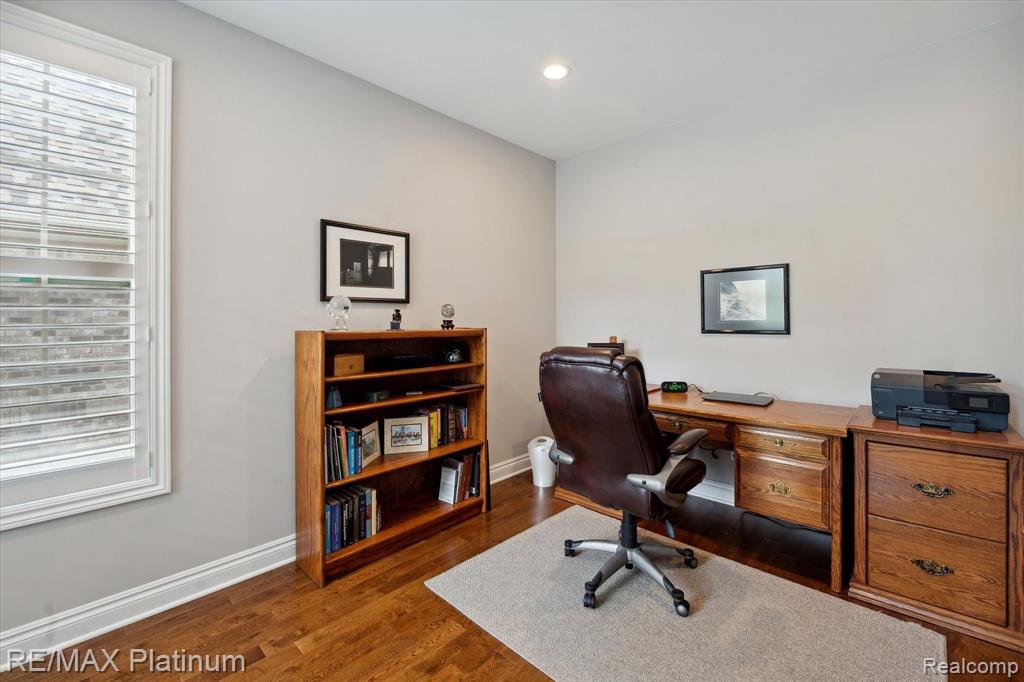 8280 Stoney Creek Drive, South Lyon, MI 48178 — Photo 23
