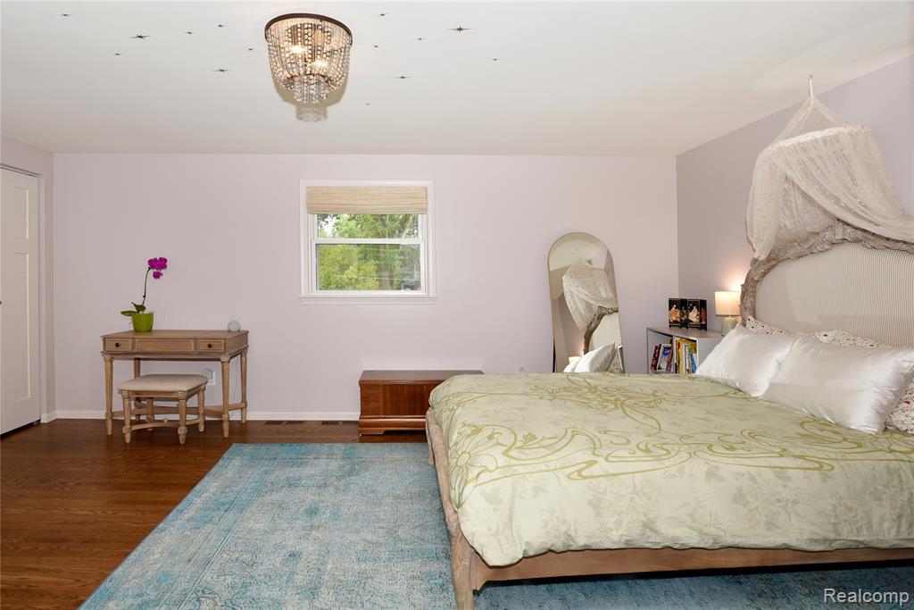 955 Wakefield Street, Birmingham, MI 48009 — Photo 24