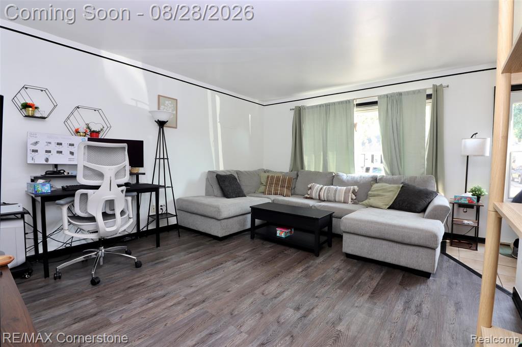 Photo 5