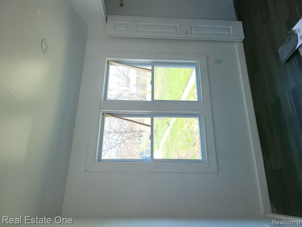 18603 Mackay Street, Detroit, MI 48234 — Photo 5