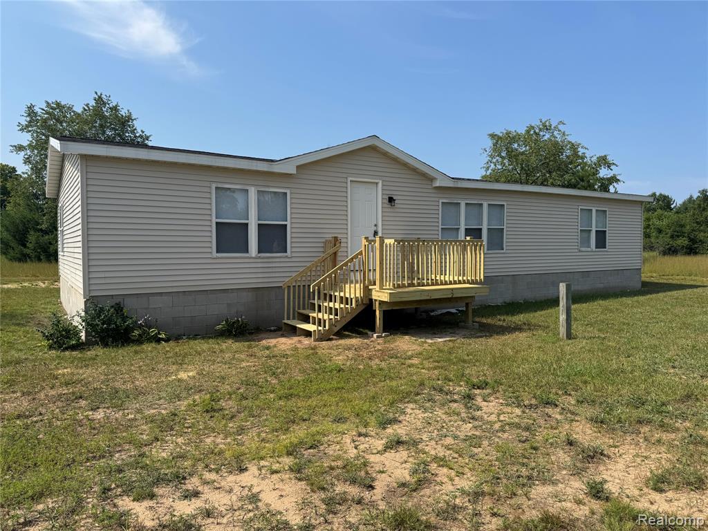 8845 Country Road NE, Mancelona, MI 49659