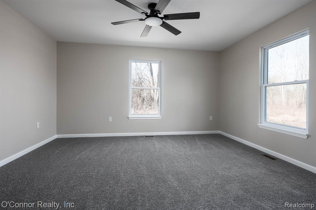 1047 39th Street, Port Huron, MI 48060 — Photo 13