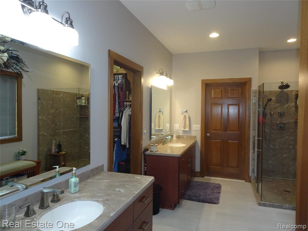 16130 TINDALL Road, Davisburg, MI 48350 — Photo 18