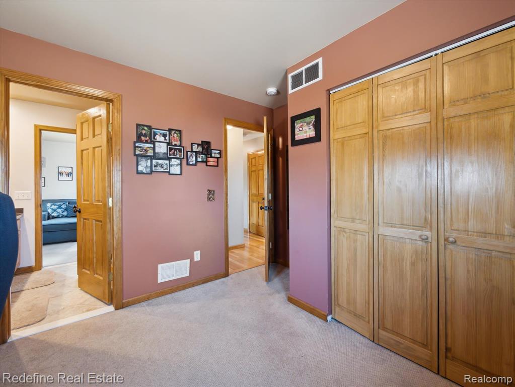6730 Lakeshore Drive, Newport, MI 48166 — Photo 21