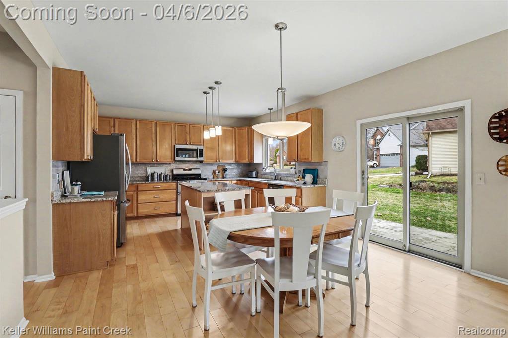 2187 Marie Drive, Lake Orion, MI — Photo 7