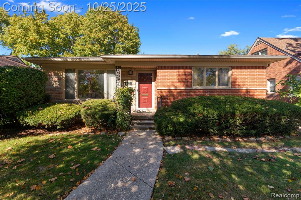 10774 Lincoln Drive, Huntington Woods, MI — Photo 33