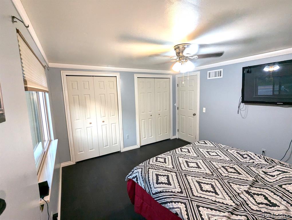 6915 PONTIAC LAKE Road, Waterford, MI 48327 — Photo 7