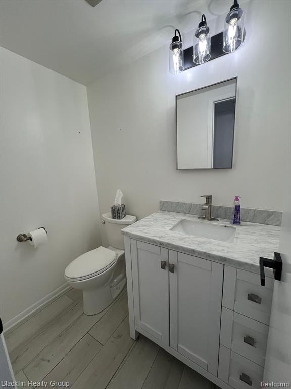 4824 MANSFIELD Avenue, Royal Oak, MI 48073 — Photo 16