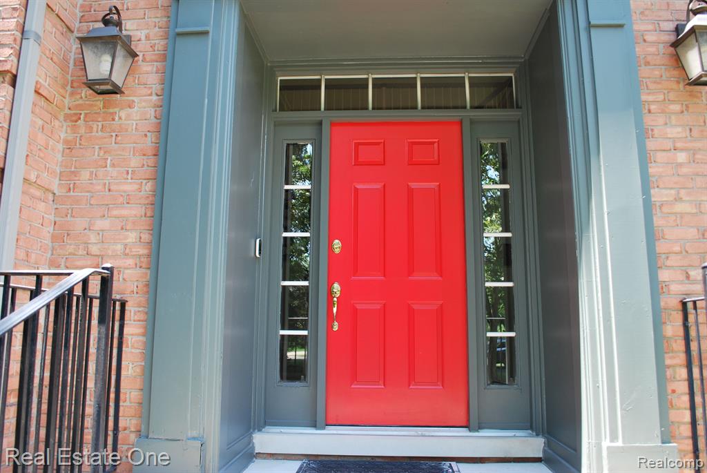 49664 TAFT Lane, Canton, MI 48188 — Photo 6