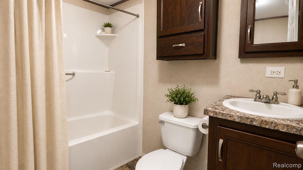 13318 Dixie Highway, 174, Holly, MI 48442 — Photo 7