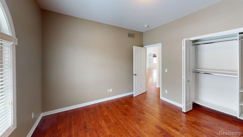 8343 WASHINGTON WOODS Drive, Washington, MI — Photo 17