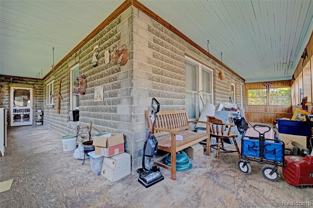 8028 Clarence Street, Goodrich Vlg, MI — Photo 5