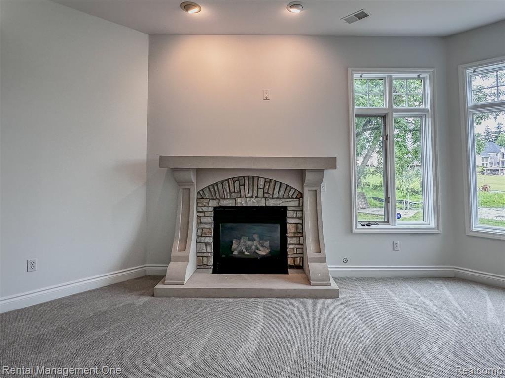 5742 PUTNAM Drive, West Bloomfield, MI 48323 — Photo 51