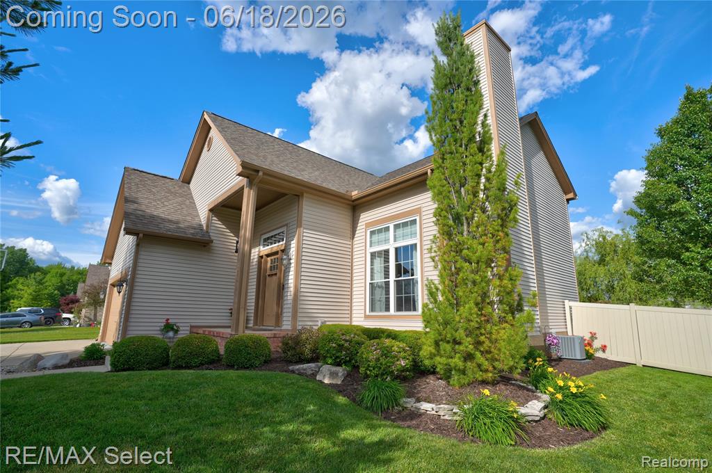4135 Maplewood Meadows Avenue, Grand Blanc, MI 48439 — Photo 43