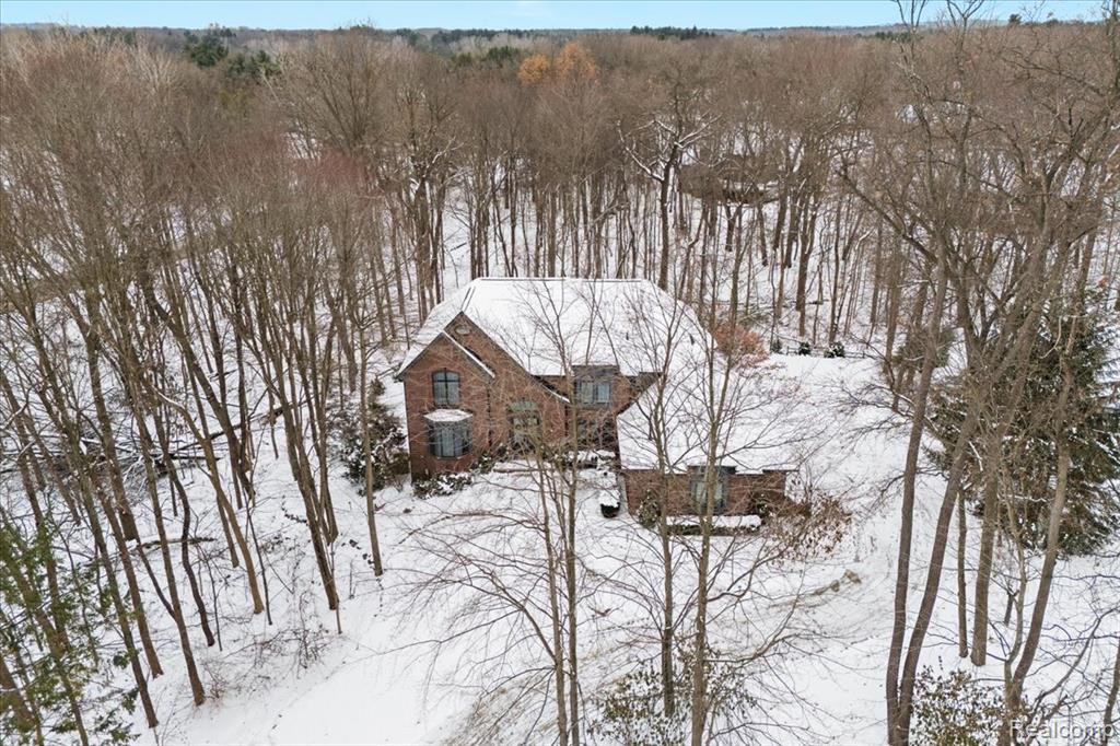 9050 Cascade Drive, South Lyon, MI 48178 — Photo 47
