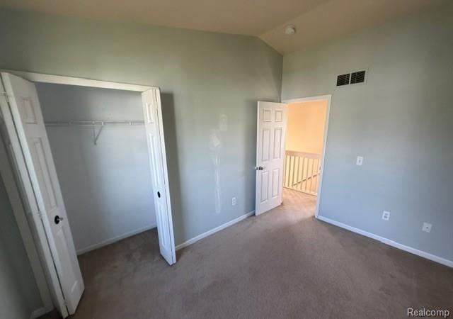 88 Champlain Boulevard, Howell, MI 48843 — Photo 12
