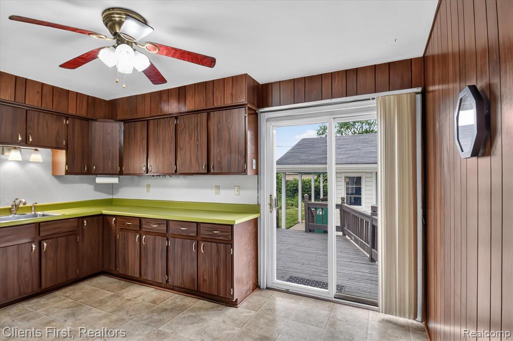873 Schuman Street, Garden City, MI — Photo 6