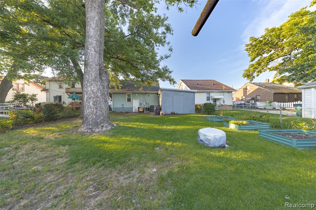421 W Troy Street, Ferndale, MI 48220 — Photo 39