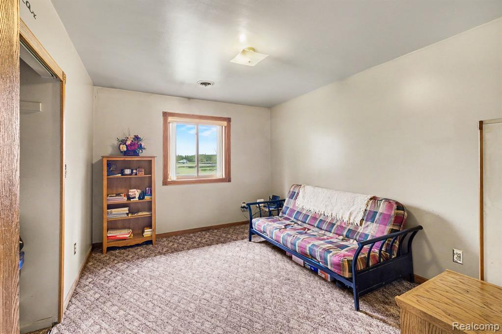 6095 S Sheridan Avenue, Durand, MI 48429 — Photo 15