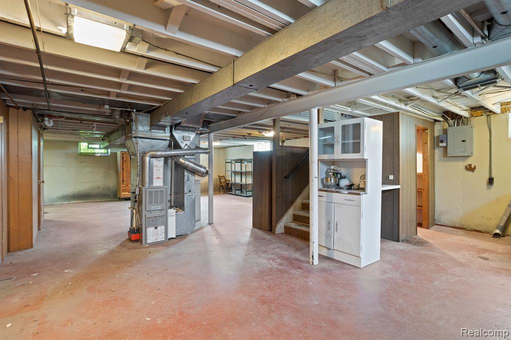 504 E LA SALLE Avenue, Royal Oak, MI 48073 — Photo 20