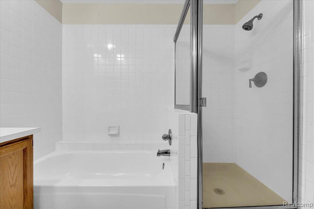 4275 PINE RIDGE, Ann Arbor, MI 48105 — Photo 13
